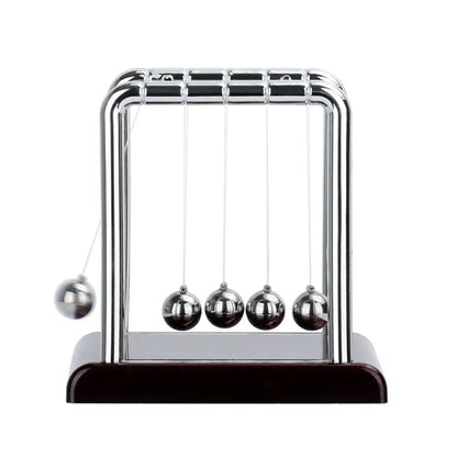 Pendule de Newton en métal de petite taille